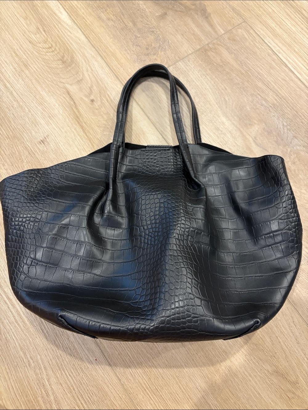 Lascana Croc-Embossed Black Tote Bag - Classic Everyday Carry